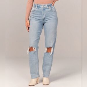 Abercrombie Ultra High Rise 90s Straight Jean 31S/12S